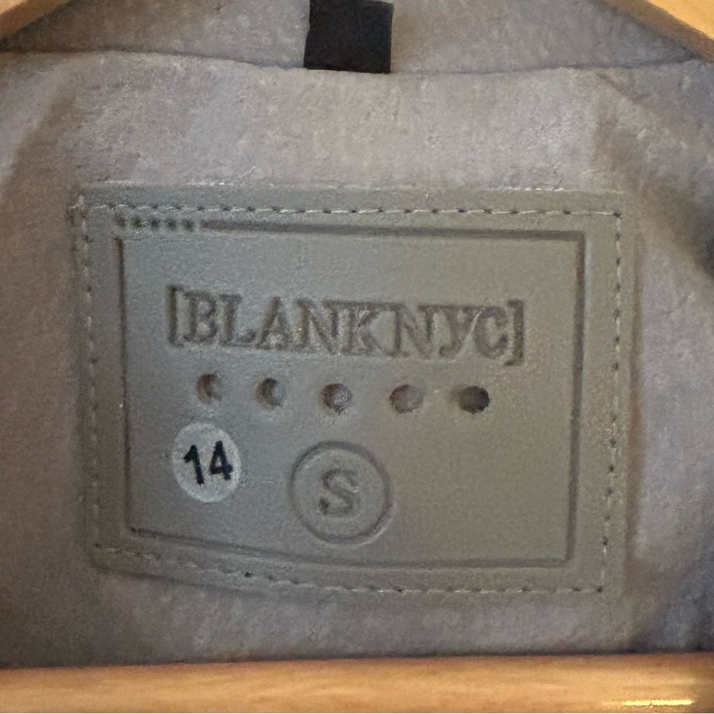 Blank NYC Women’s Gray Suede Jacker Size Sm NWT! - Picture 6 of 11